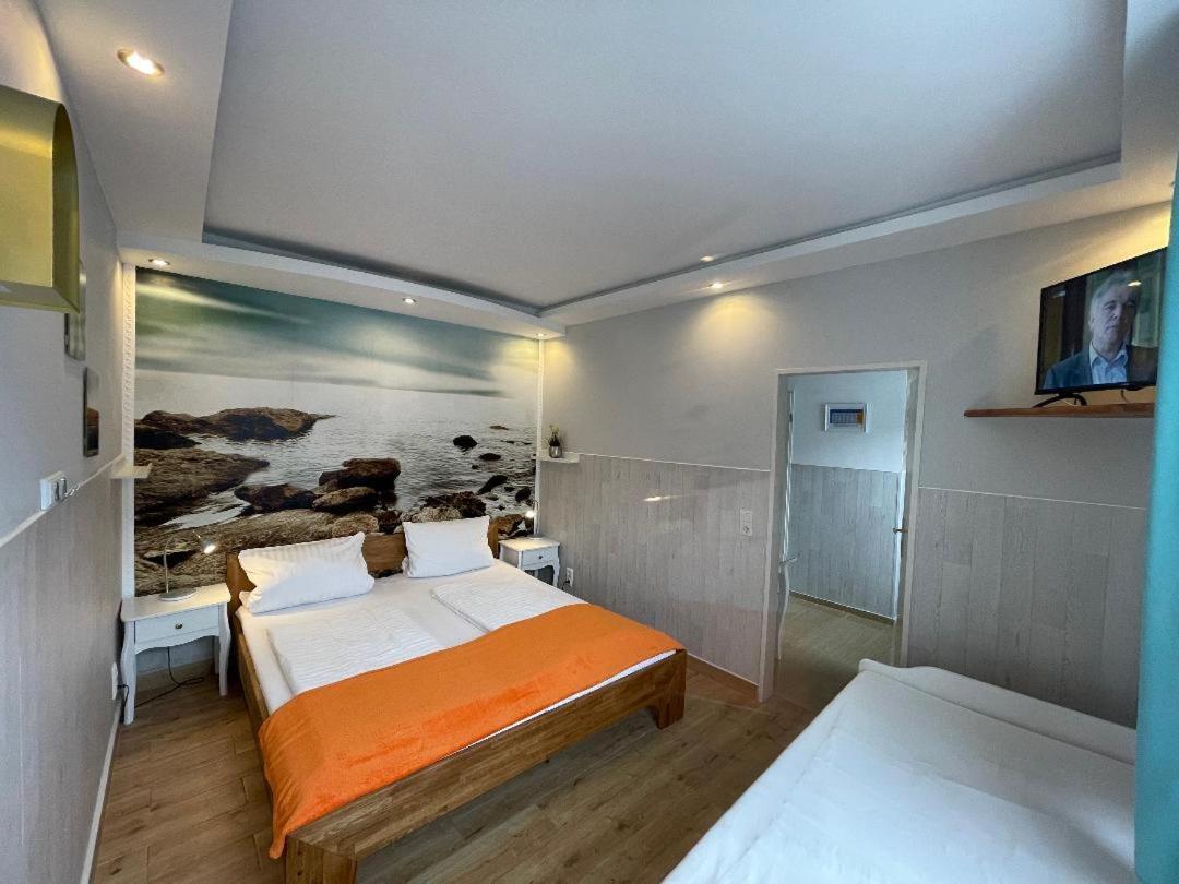 Hotel Kenny & Henry Κουξχάφεν Εξωτερικό φωτογραφία