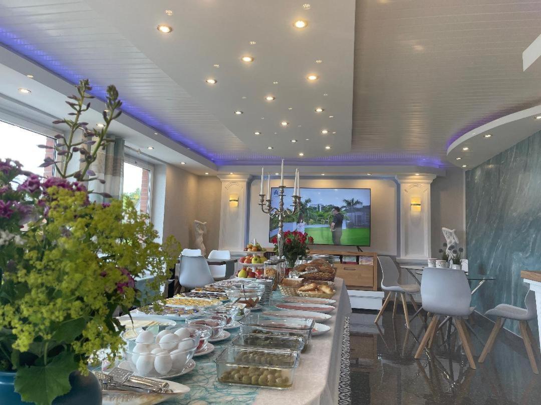 Hotel Kenny & Henry Κουξχάφεν Εξωτερικό φωτογραφία