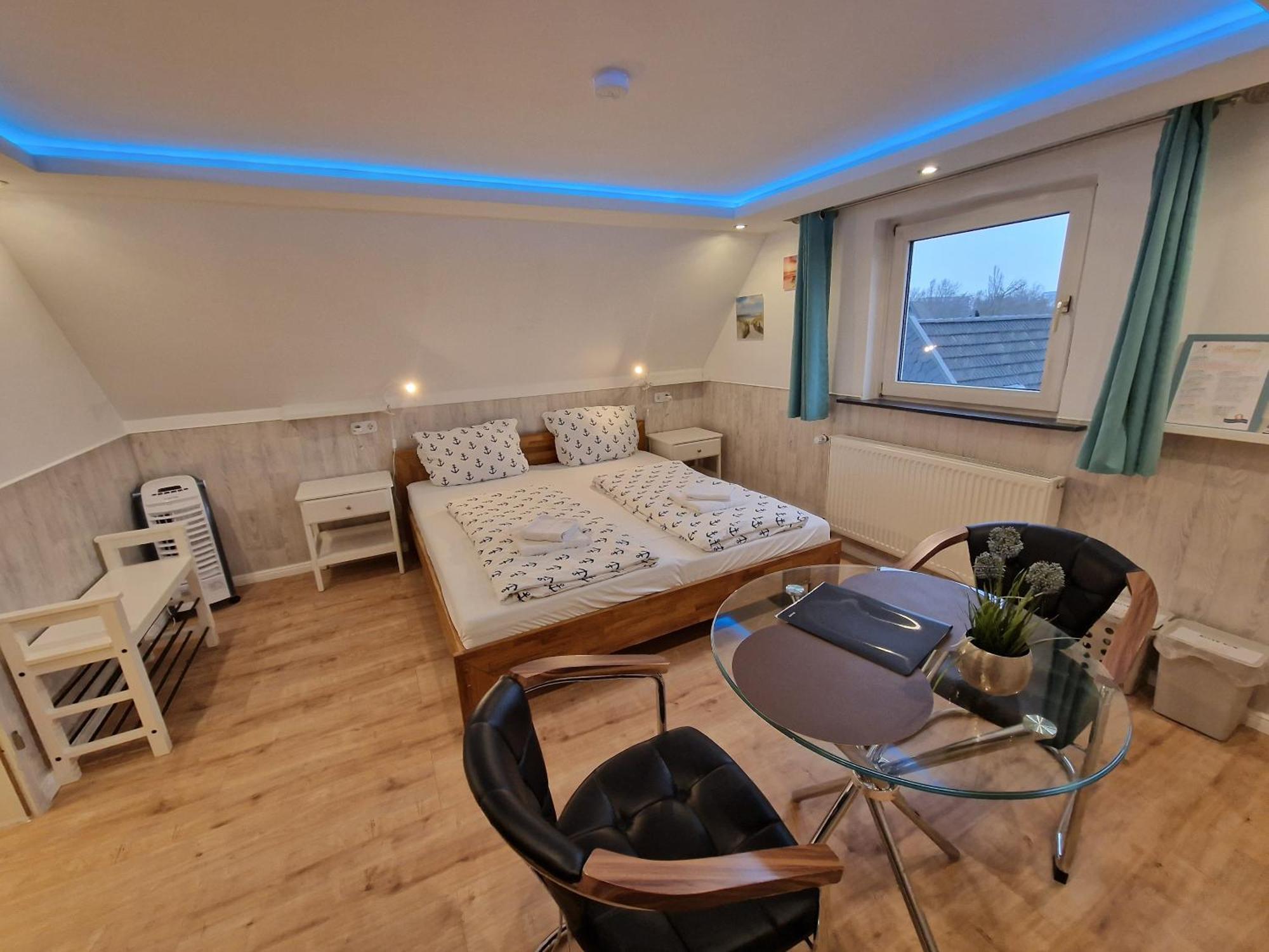 Hotel Kenny & Henry Κουξχάφεν Εξωτερικό φωτογραφία